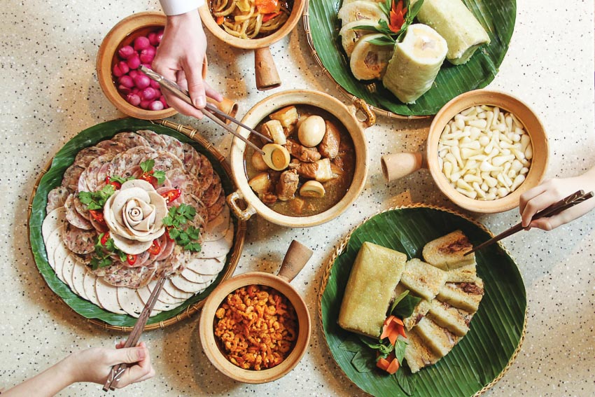 7 cool places to have Vietnamese food in District 1