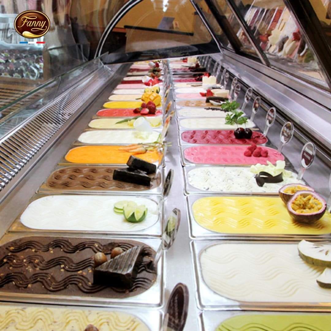 ice cream shops in District 2